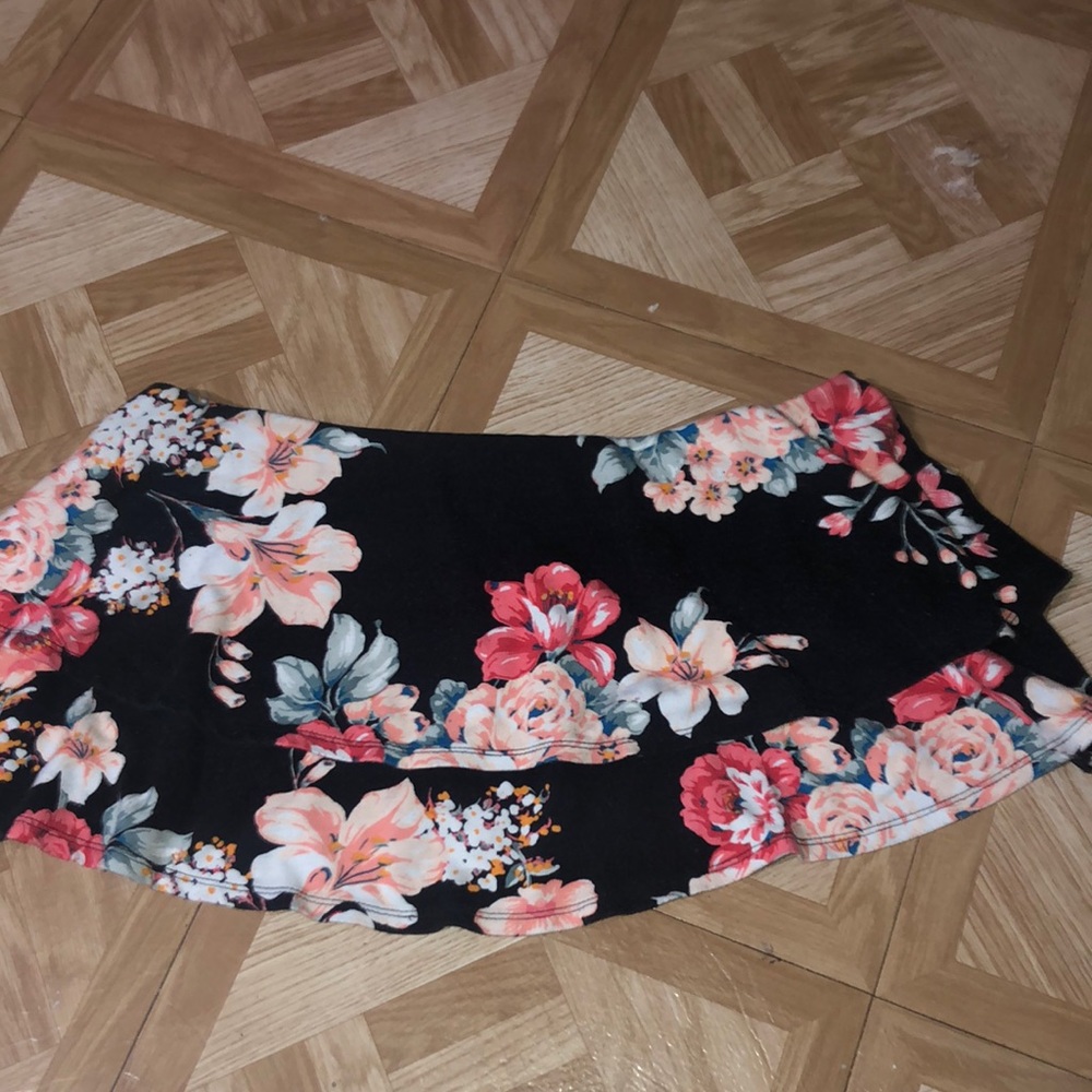Black floral tube top